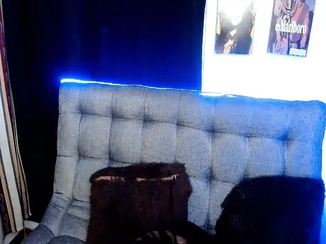 Live sex webcam photo for Miss__Sabrina #255011152