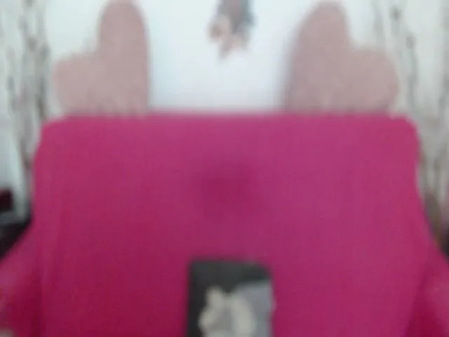 Live sex webcam photo for Adama4u #255280311