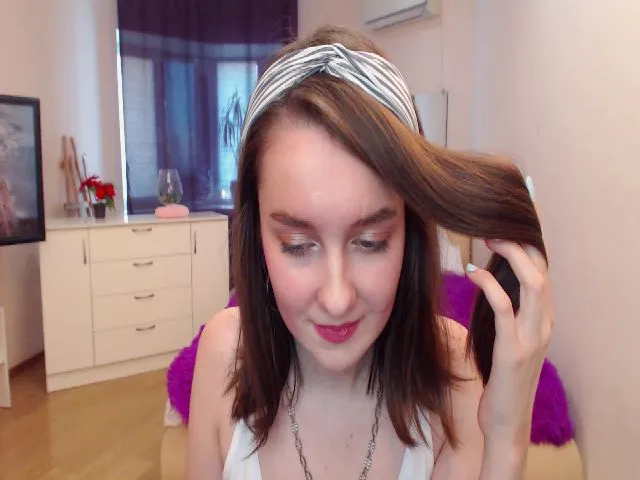 Live sex webcam photo for GraceOfEyes #258446498