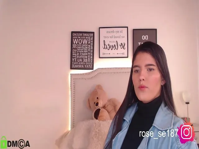 Live sex webcam photo for Rose_se #259489000