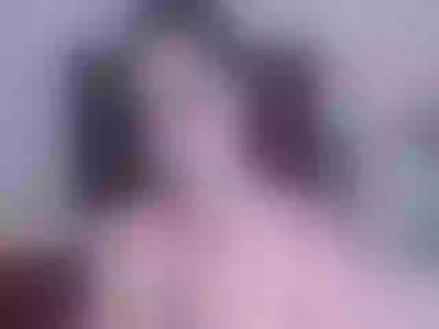Live sex webcam photo for AliceMuller #287873336