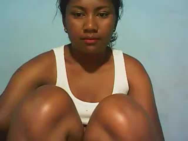 Live sex webcam photo for mybigass15 #240946728