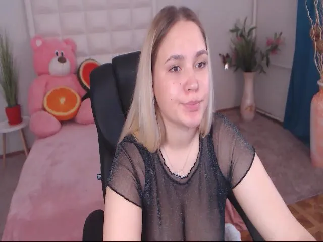Live sex webcam photo for NikaRally #258491785