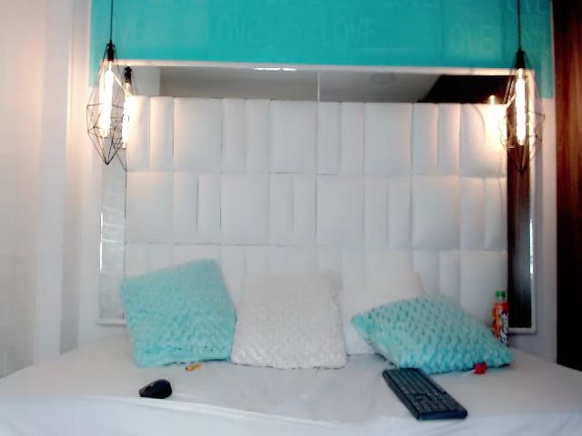 Live sex webcam photo for mariajose_19 #262329003