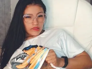 Live sex webcam photo for aryalee #240798766