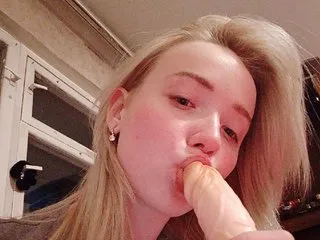 Live sex webcam photo for Ariel006 #240809755