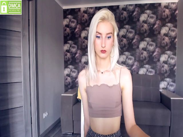 Live sex webcam photo for CharmingRay #254803004