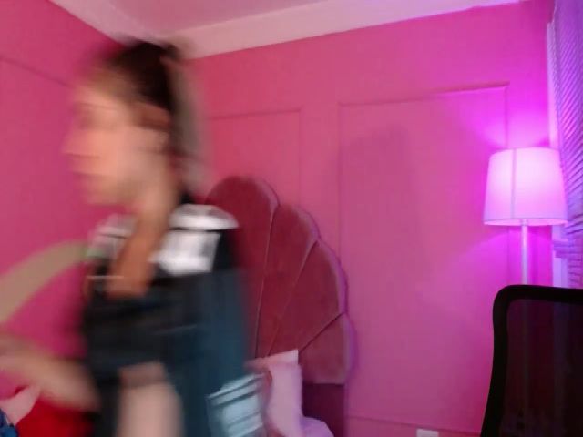 Live sex webcam photo for Diane_sinn #252912327