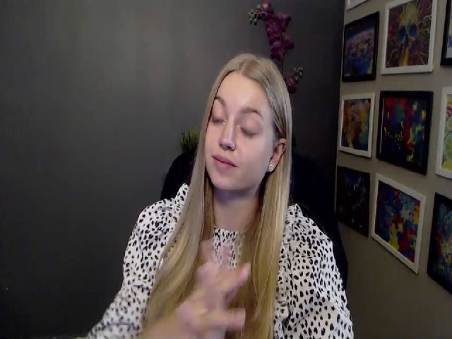 Live sex webcam photo for LUSTerica #263575647