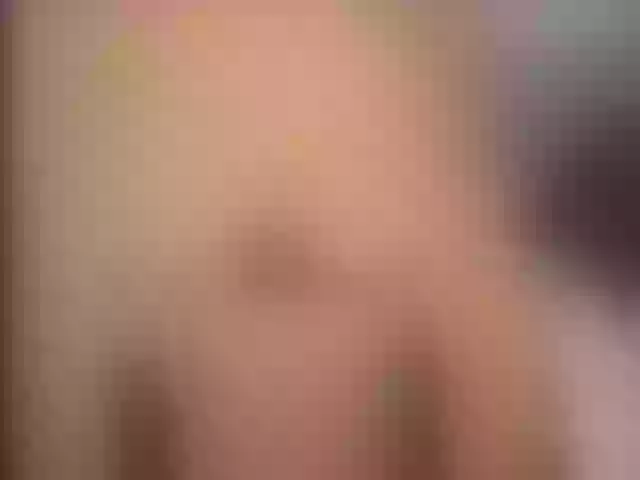 Live sex webcam photo for DreamGirl225 #258639943