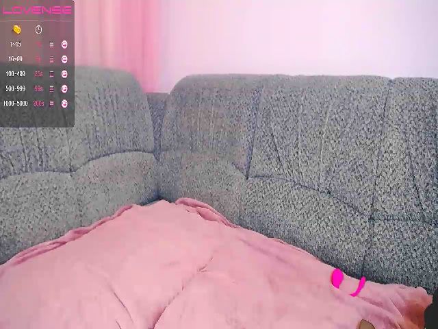 Live sex webcam photo for CherryDoll_ #263755885