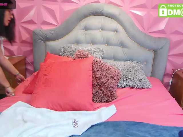 Live sex webcam photo for VictoriaTall #240888713