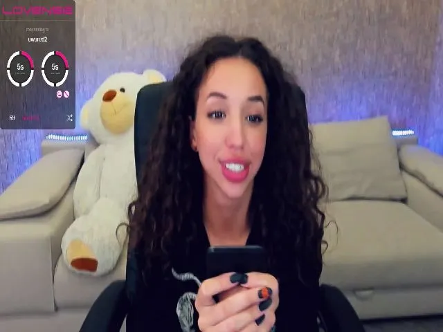Live sex webcam photo for Simba_Leo #254809844
