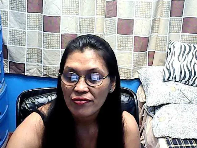 Live sex webcam photo for hOtGranny4u #241043327