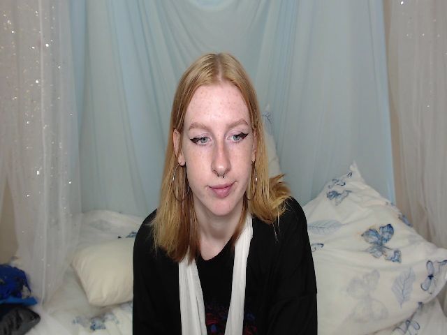 Live sex webcam photo for ImFoxx #255879997