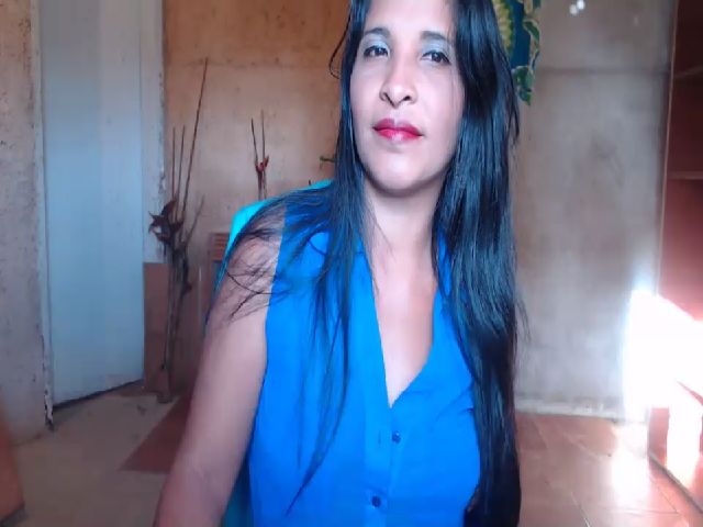 Live sex webcam photo for Emma_77 #262027852