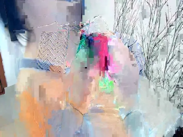 Live sex webcam photo for StormiSquirt #263275873