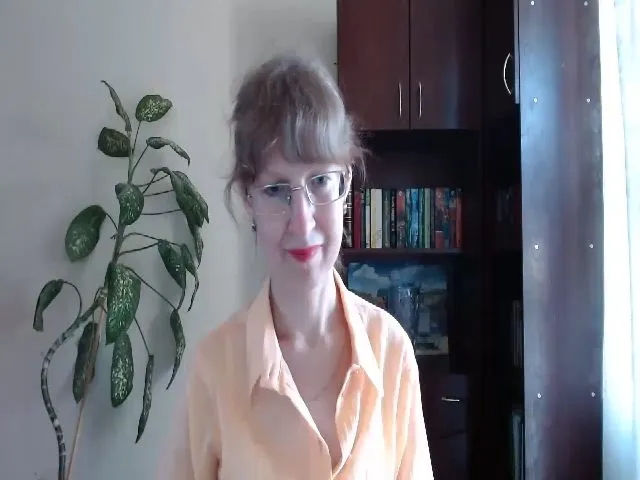Live sex webcam photo for Superledystar #252513859