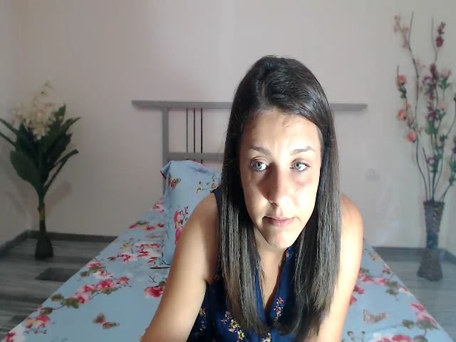 Live sex webcam photo for Ceraselalove #258603978