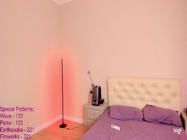 Live sex webcam photo for LindaMei #256219504