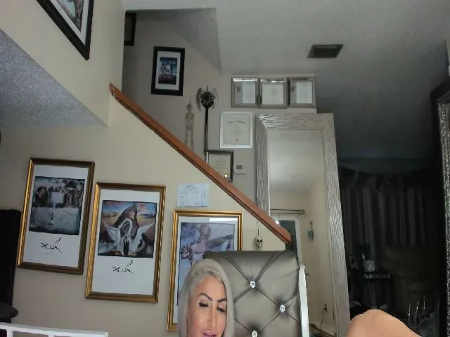 Live sex webcam photo for ADRIANA_FOX #263386361