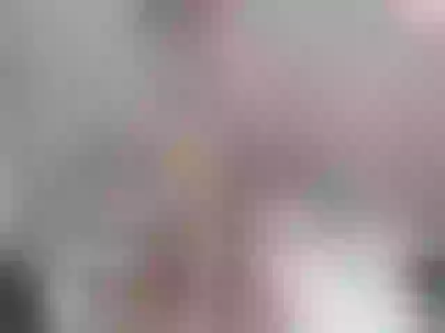Live sex webcam photo for LauraCrystall #261273917