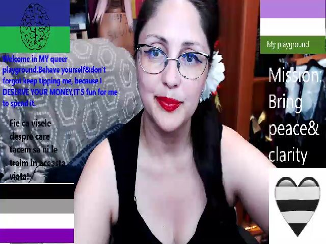 Live sex webcam photo for ImperatrizaS #255182736