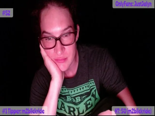 Live sex webcam photo for JALYN #260360656