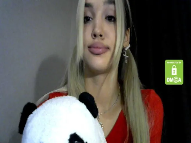 Live sex webcam photo for MyyDream #258796870