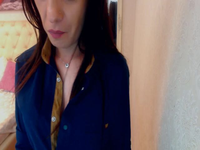 Live sex webcam photo for AlishaPacari #253588339