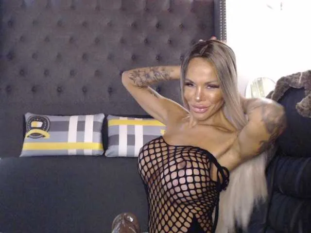 Live sex webcam photo for Claritababe #250734028