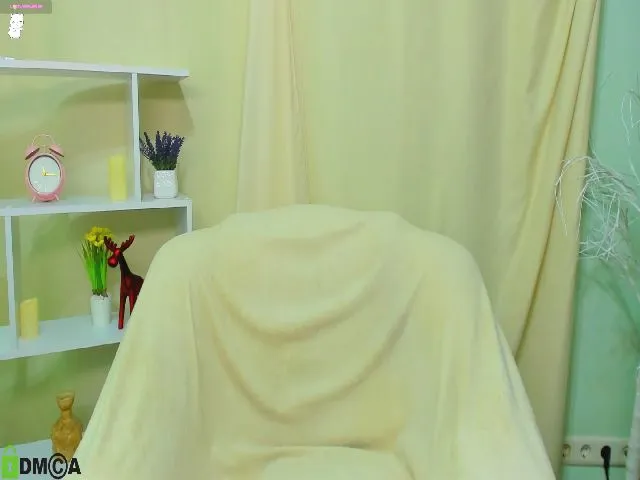 Live sex webcam photo for Gloria_grey_ #254816407