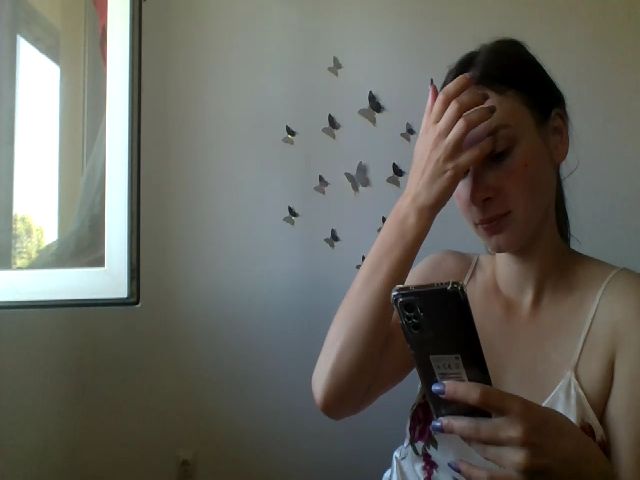 Live sex webcam photo for MisssSun #253332826