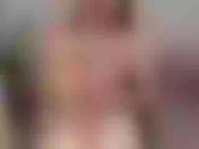 Live sex webcam photo for angeles_cute #263990392