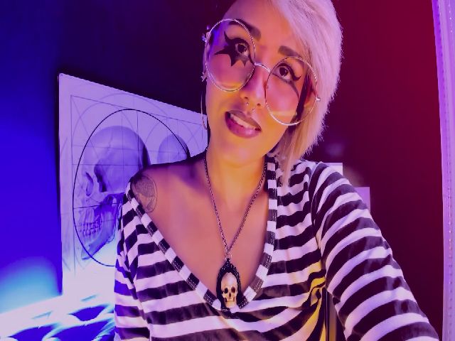 Live sex webcam photo for AbraxxysHotel #259594901