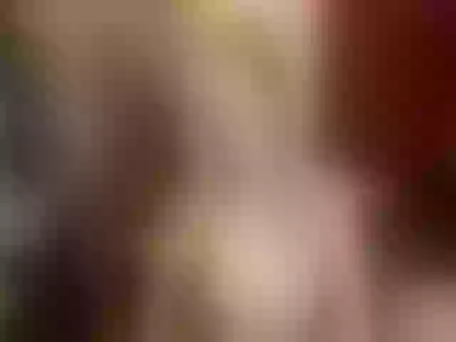 Live sex webcam photo for WildestKitten #262288157