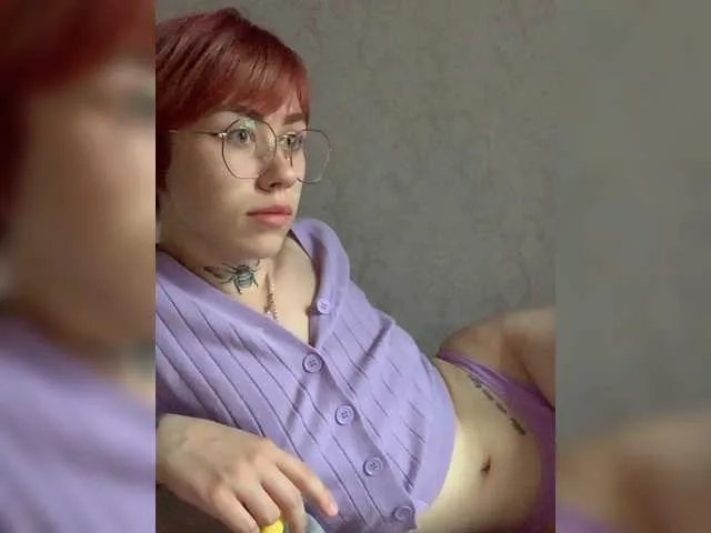Live sex webcam photo for 669Aleksa669 #254642368