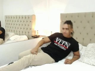 Live sex webcam photo for DanveerAisHha #240876494