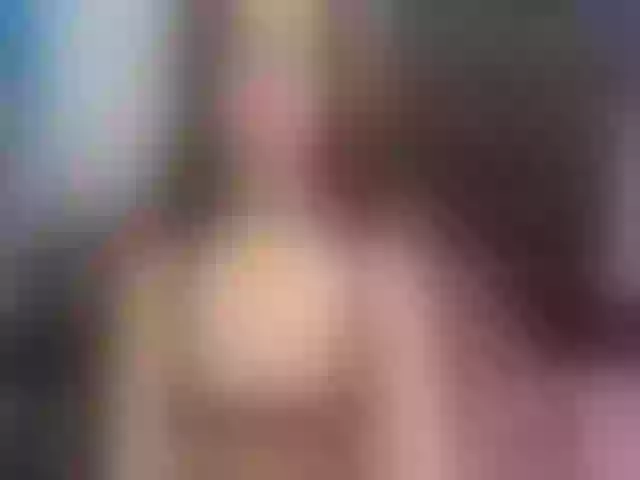 Live sex webcam photo for AngeelJones #263842475
