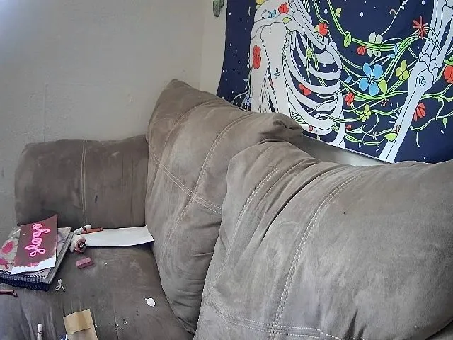 Live sex webcam photo for Lilmisspurp #255718556