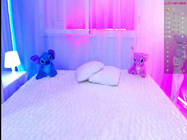 Live sex webcam photo for Jay__Kitten #259631938