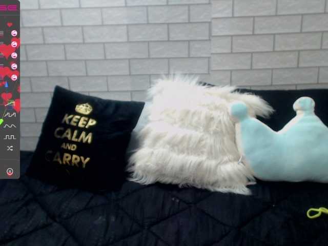 Live sex webcam photo for Lu-baby #263394820