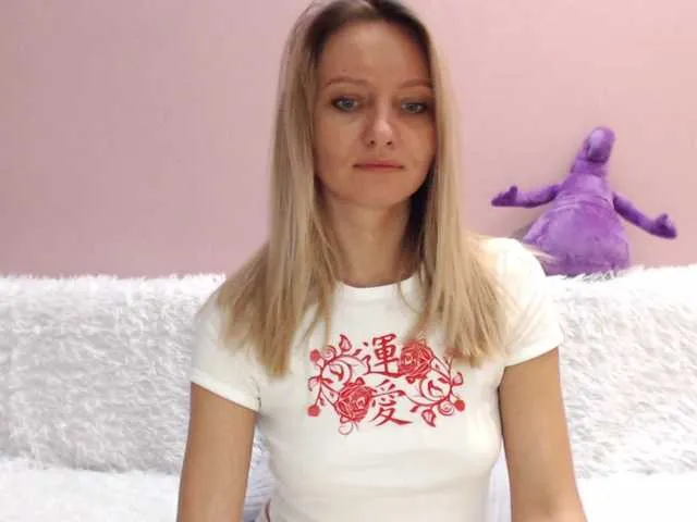 Live sex webcam photo for Gamora- #241235968