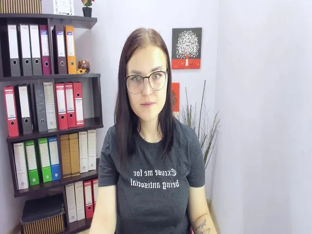 Live sex webcam photo for EvaMild #254595923