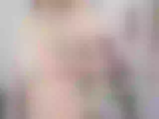 Live sex webcam photo for Erika_ds #259435725