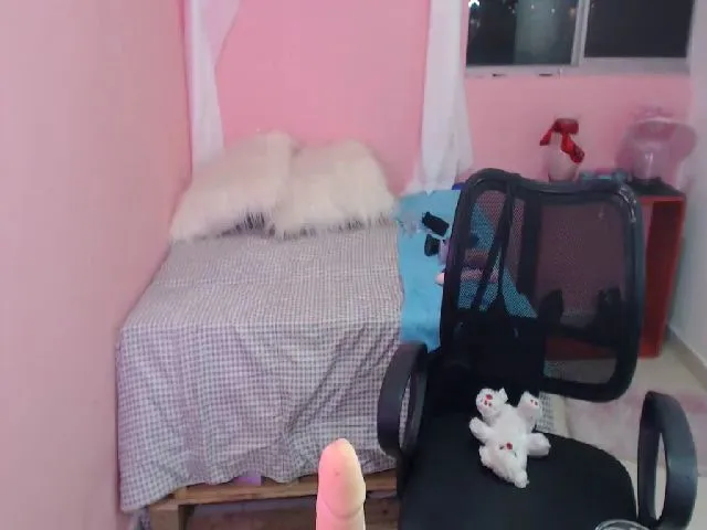 Live sex webcam photo for Lissjensen #253018671