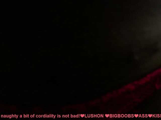 Live sex webcam photo for GracieSmall #240986625