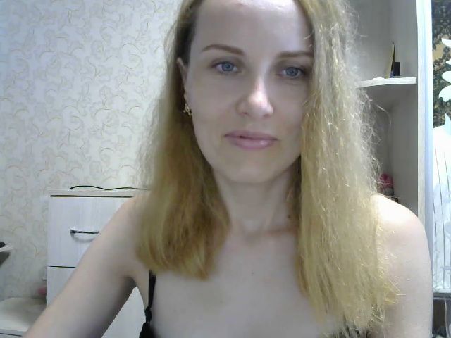 Live sex webcam photo for TrisMery #263024999