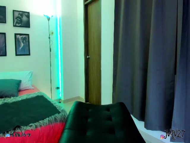 Live sex webcam photo for Juanabrau #260820743
