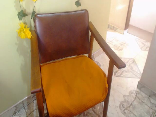 Live sex webcam photo for SHAYRA_ #263896836